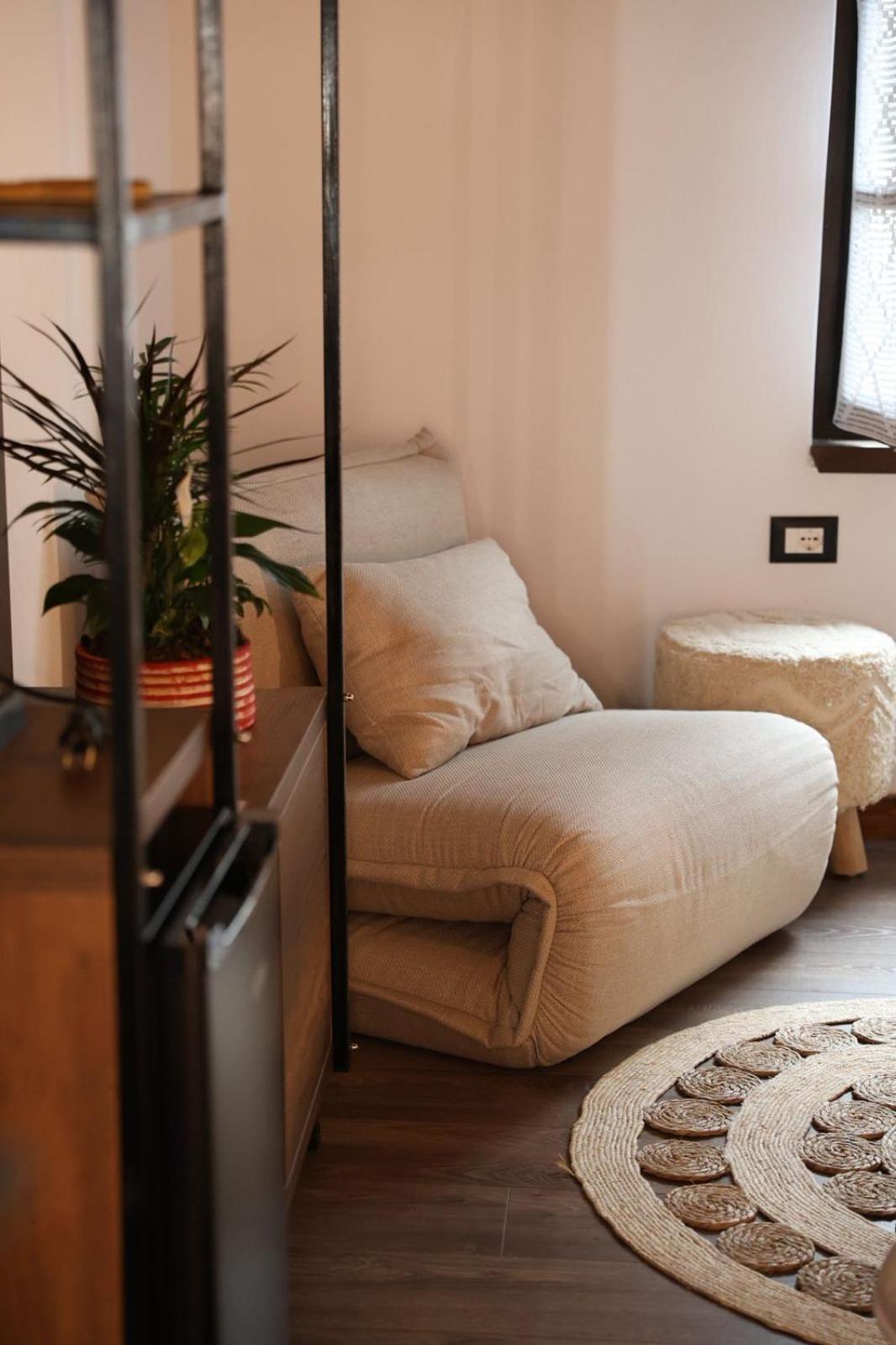 Ador Boutique Hotel 베라트 외부 사진